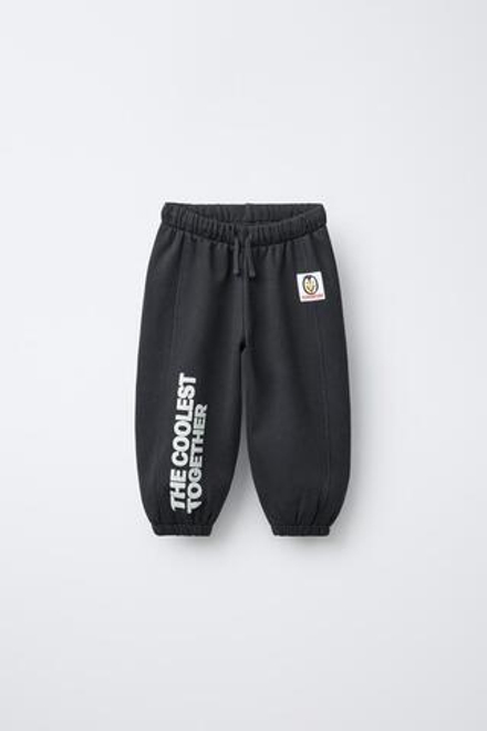 ZARA БРЮКИ-ДЖОГГЕРЫ С ТЕКСТОВЫМ ФЛОКОМ, АНТРАЦИТОВО-СЕРЫЙ