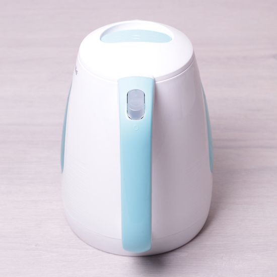 Чайник 1.7 л электрический пластик белый с голубым Kamille KM 1716B