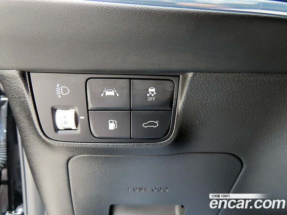 Hyundai The New Grandeur (Azera) IG 3.3 (03.2021)