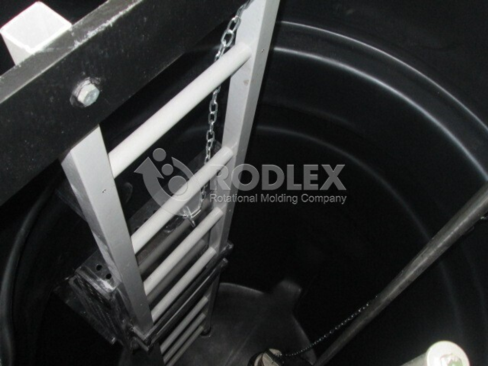 Комплектные КНС RODLEX PUMPS™ с трубной обвязкой из ПЭ DN63 без насосов. Родлекс D=1400, H=5000(1800x1800x5000см;370кг;) - арт.559864