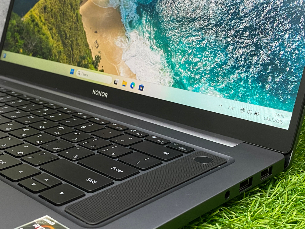 Ноутбук Honor 16.1' Ryzen 5 5600H/16GB/512GB/FHD IPS/ MagicBook 16[HYM-W56]/Windows 11