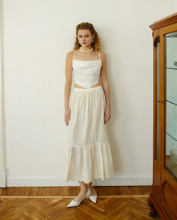 Подъюбник длинный