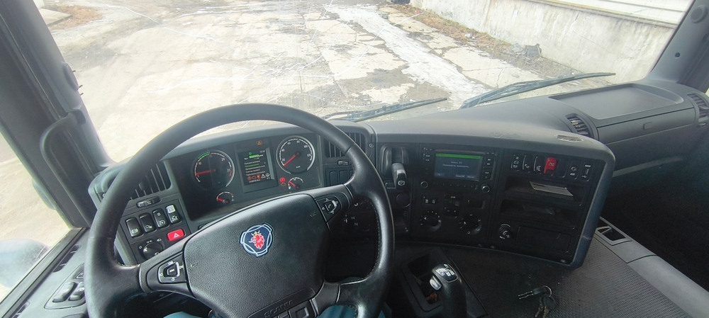 Scania P 6x4 Седельный тягач P440СA6X4 HSZ (Дизельный, 12,7 л, 441 л.с., МТ)