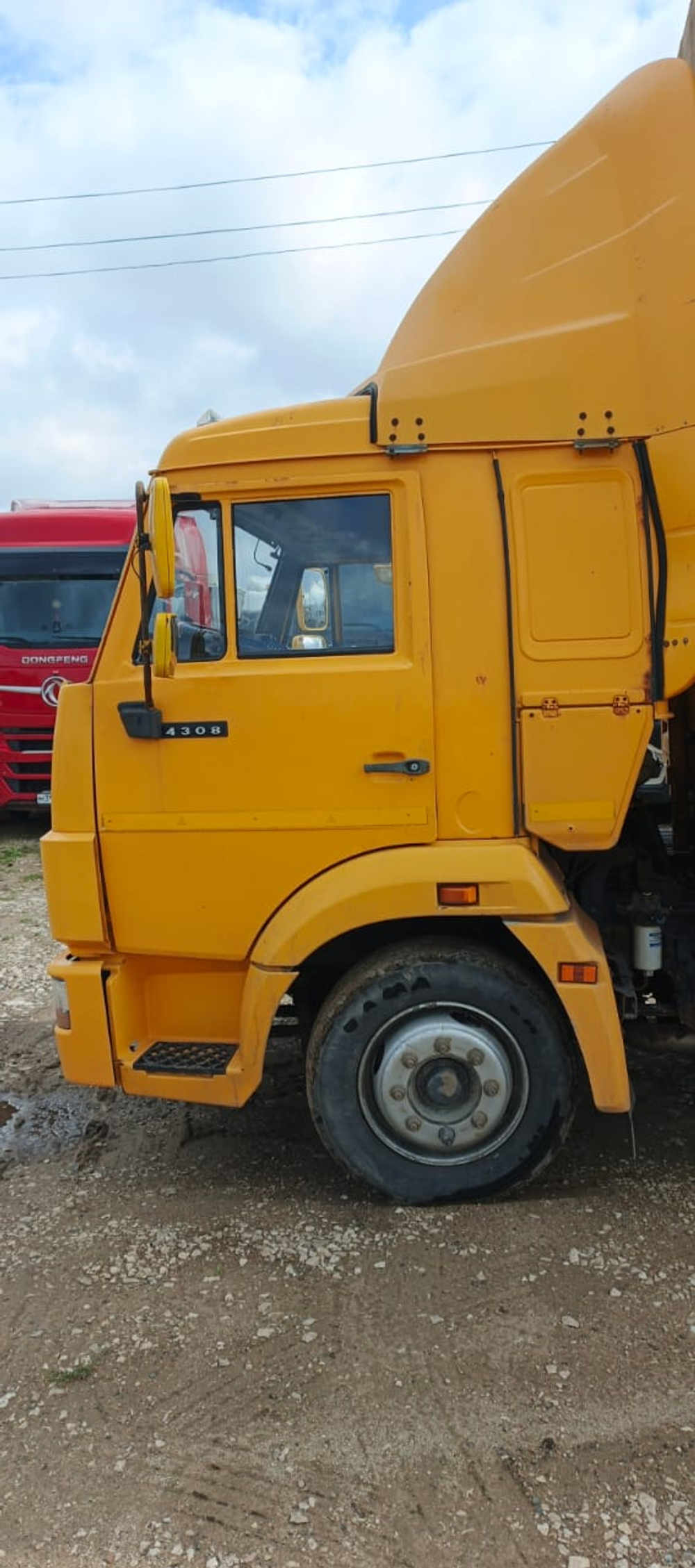 КамАЗ 4308 4x2 Бортовой (Евроборт) 4308-6063-G5 (Бортовой, Дизельный, 6,7 л, 242 л.с., МТ)