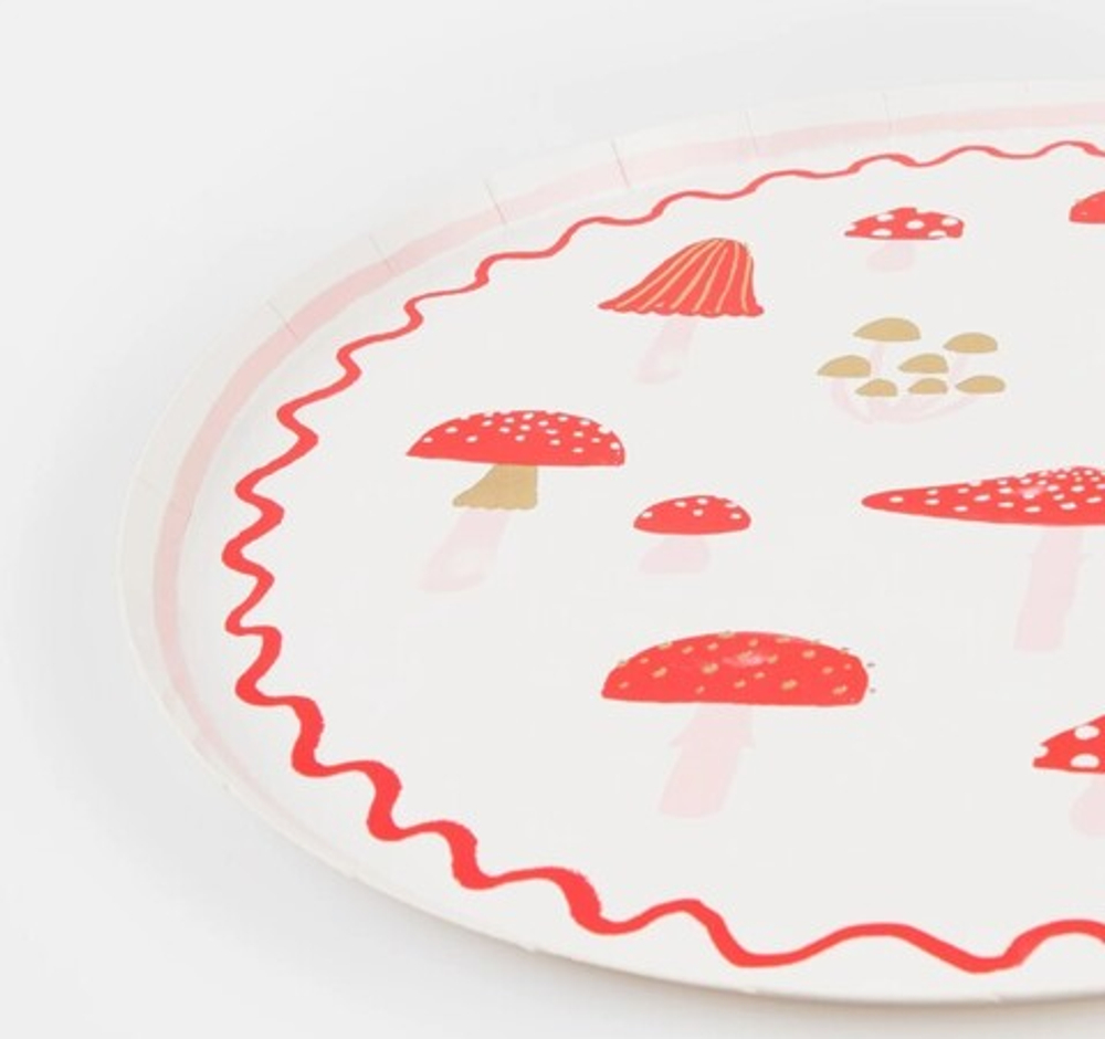 Тарелки большие "Мухоморы" 8 шт.
