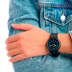 Часы Casio MW-240-2B