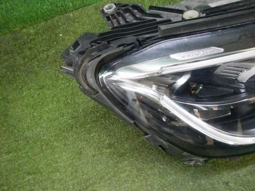 Фара правая Mercedes GLC X253 (2019-2022) LED