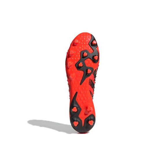 Модель Adidas Predator Freak.1 Мужские бутсы СРЕДНЕЙ длины с верхом