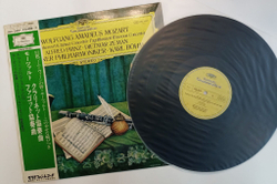 Винтажная виниловая пластинка Wolfgang Amadeus Mozart, Моцарт Alfred Prinz Dietmar Zeman Wiener Philharmoniker Karl Bohm Карл Бем Klarinettenkonzert (Clarinet Concerto) Fagottkonzert (Bassoon Concerto) (Japan 1974)