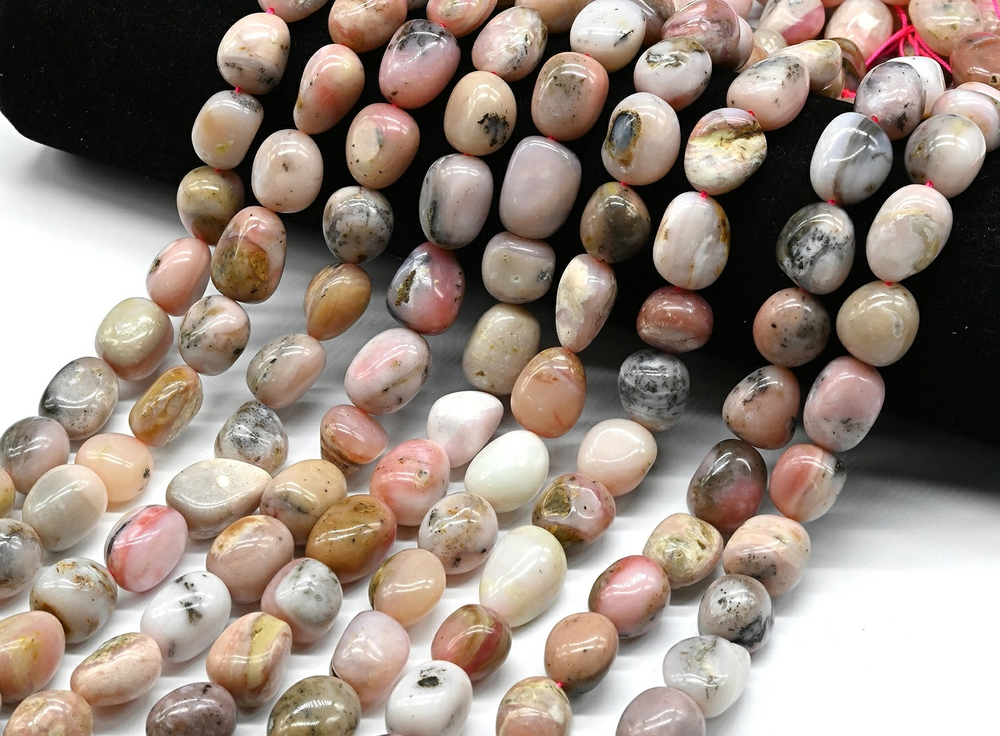 11012 Розовый опал галтовка 13*15мм, 18см