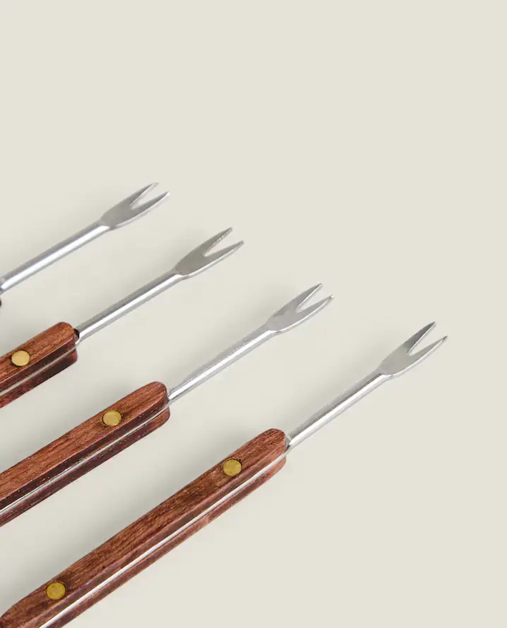 ZARA HOME НАБОР ВИЛОК ДЛЯ ОМАРОВ (НАБОР ИЗ 4 ПРЕДМЕТОВ), КОРИЧНЕВЫЙ