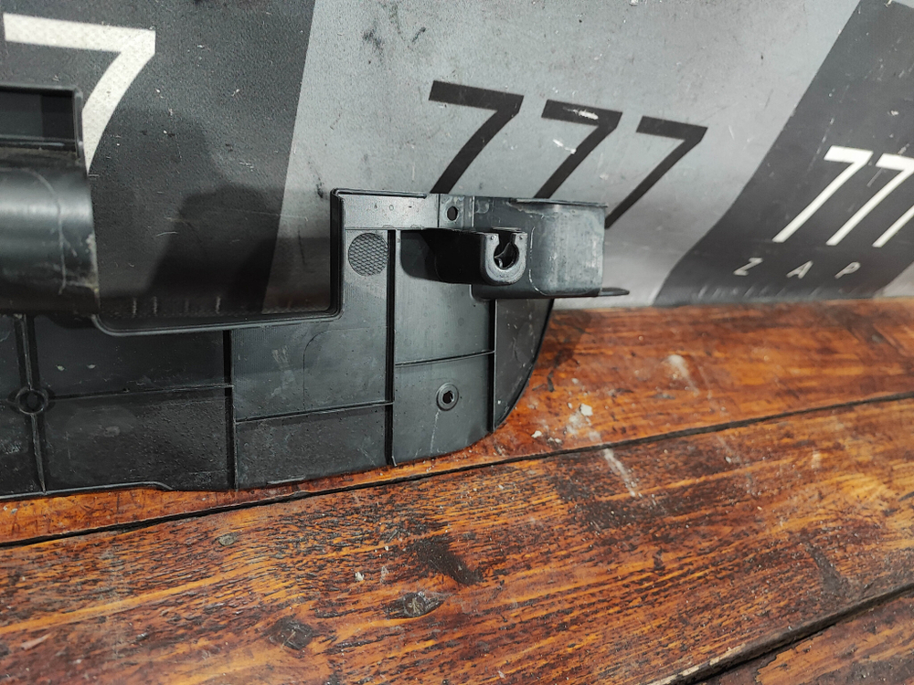 Пыльник подкапотный правый GAC GS8 2 21-нв Б/У Оригинал 7160062DRS0000