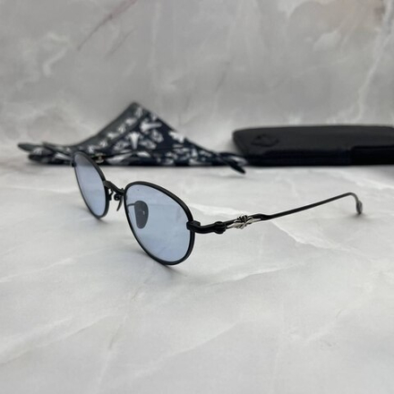 Солнцезащитные очки Chrome Hearts