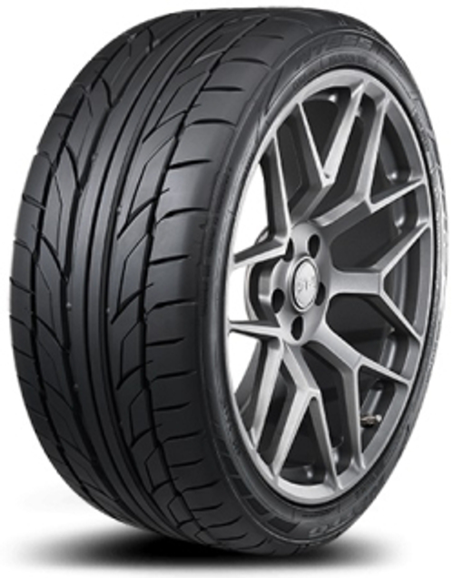 Легковая шина Nitto NT555 G2 215/55-R17 94V
