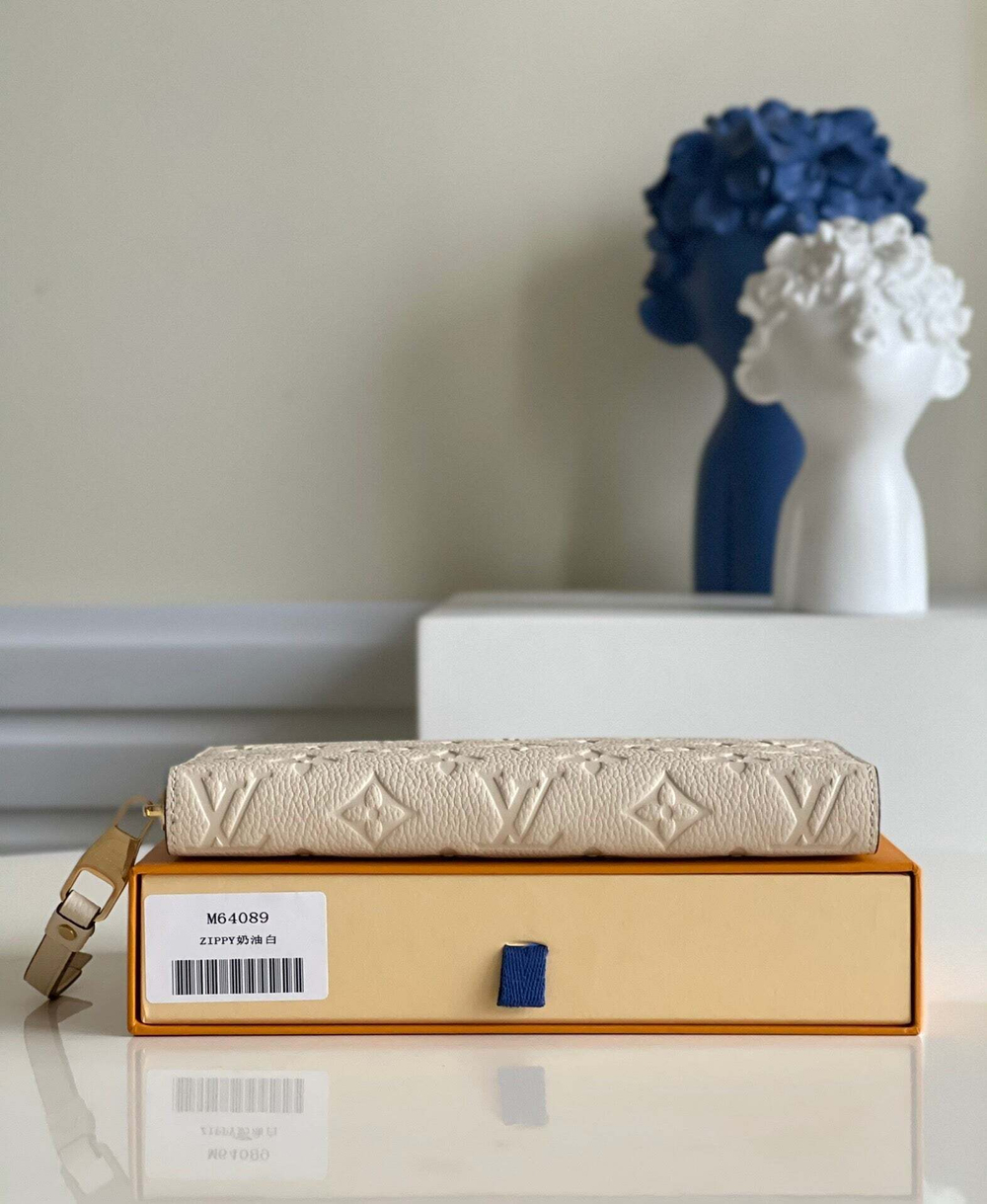 Louis Vuitton Zippy Wallet