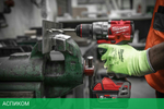 Дрель-шуруповёрт Milwaukee M18 FPD3-402C (4933492473)