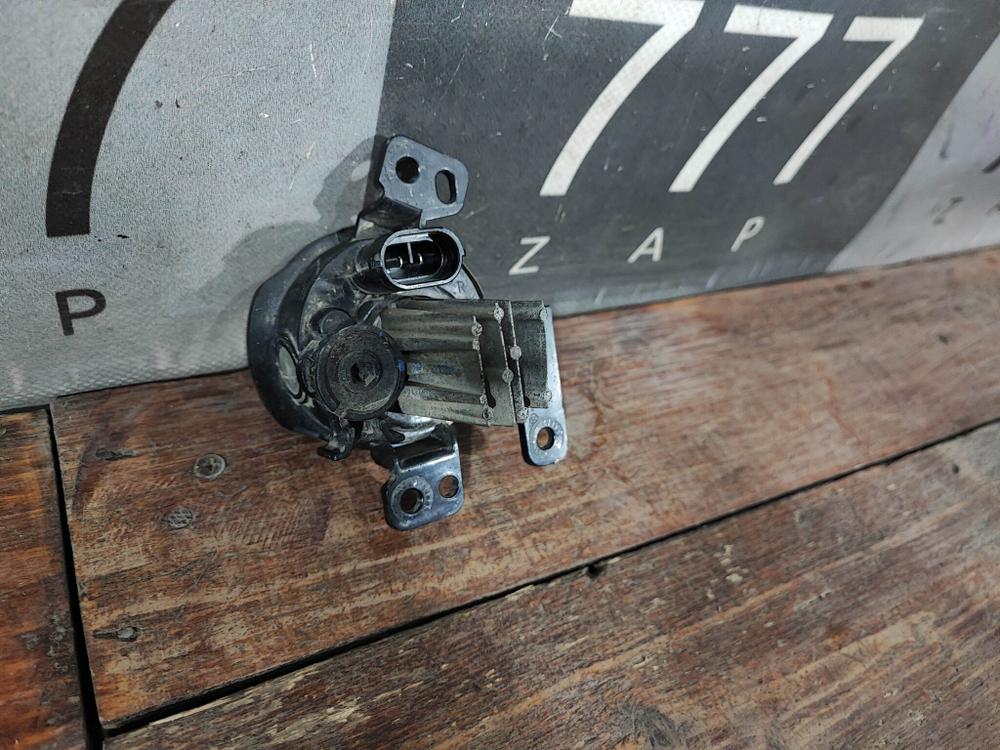 ПТФ передняя правая LED Haval F7 1 22-24 Б/У Оригинал 4116101XKN01A