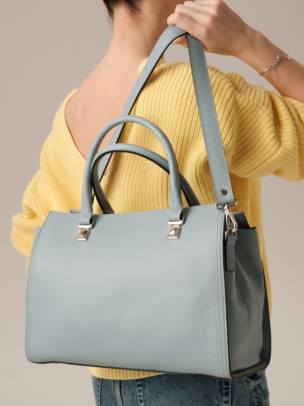 Кожаная сумка Azaro 30724 серое небо