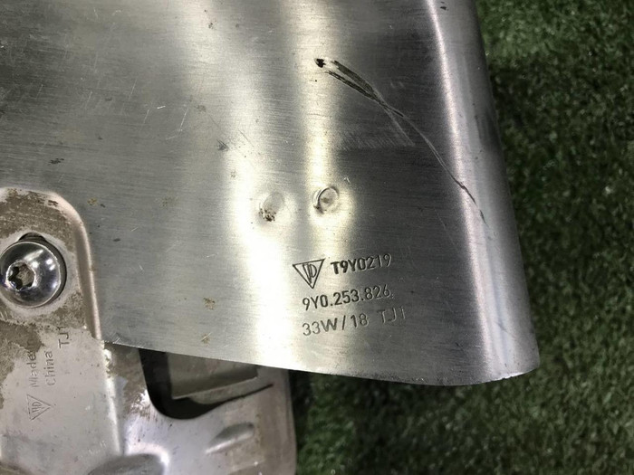 Насадка глушителя правая Porsche Cayenne 3 (17-23)