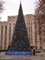 Уличная елка каркасная "Уральская сосна" (бело-зеленая леска) 19 м