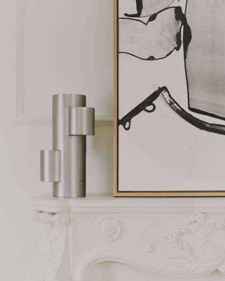 Переносная настольная лампа Adrina из светло-серого металла