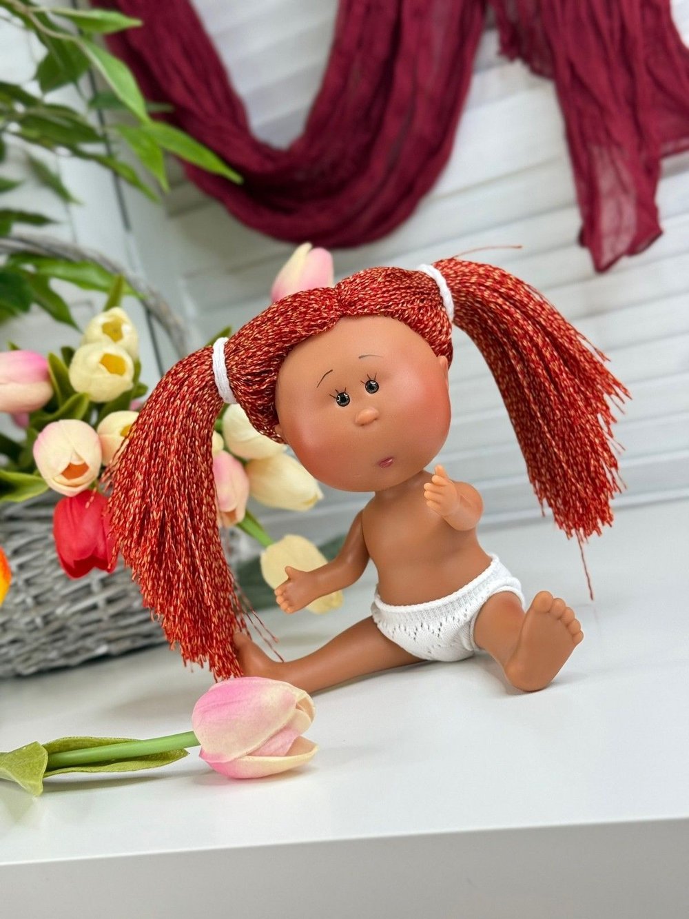 Кукла Nines виниловая 23см Little Mia Latina без одежды (3199WL8A2)