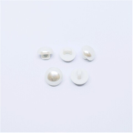 Пуговица №635 на ножке 11.5 мм (сфера) бел.перл. код 68700