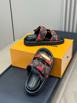 Louis Vuitton Pool Pillow Flat Comfort Mule (4 colors)