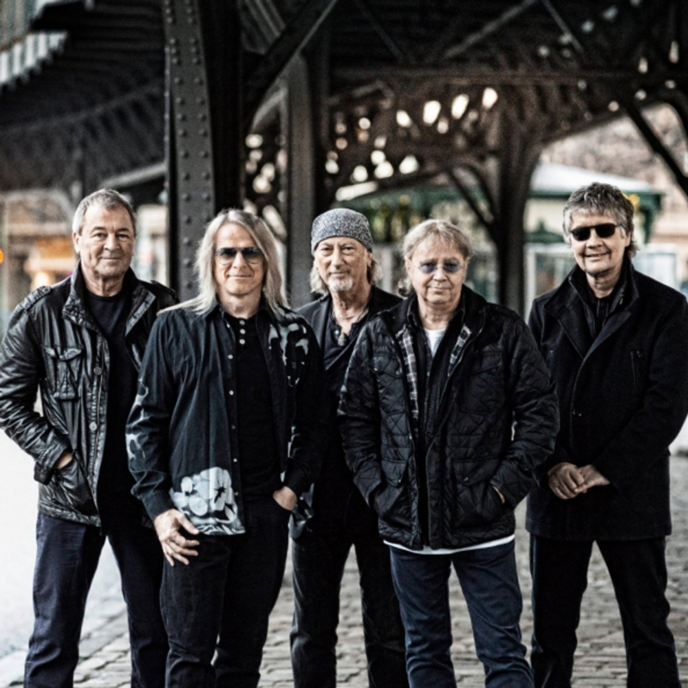 Deep Purple / Infinite (Deluxe Edition)(Coloured Vinyl)(2LP+3x10" Vinyl Single+CD+DVD)