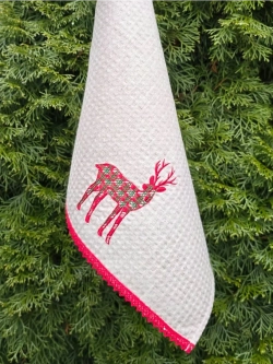 Полотенце льняное для кухни новогодний Олень