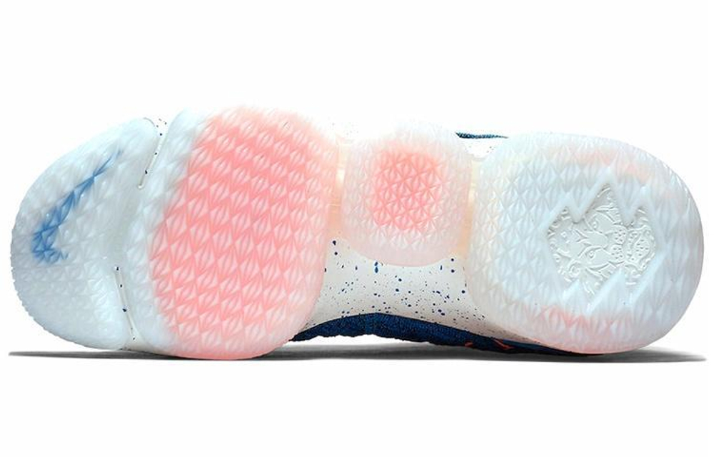 Кроссовки Nike Lebron 15 Hardwood Classics 15