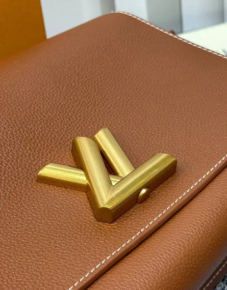 Сумка женская Louis Vuitton Soft Twist коричневый