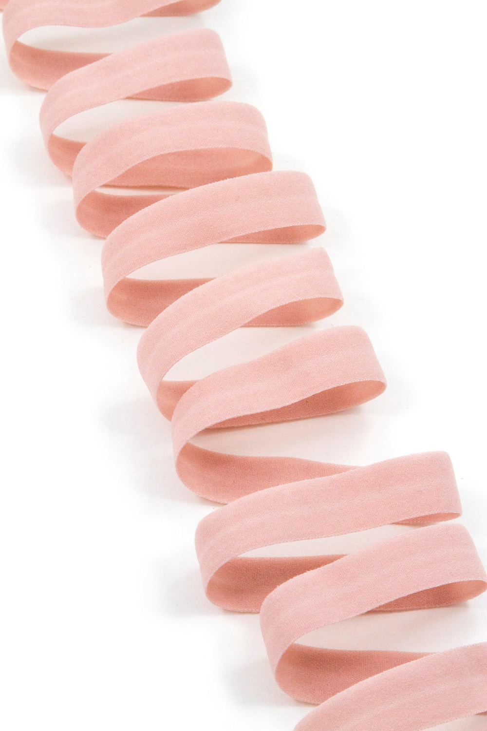 Бейка эластичная 15 мм матовая пудра