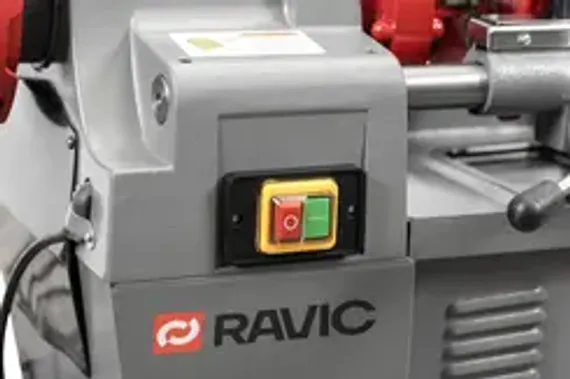 Станок резьбонарезной для труб Ravic RV-402