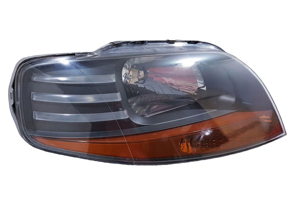 Стекло фары ПРАВОЕ для Chevrolet Aveo 1 2002-2004 T200