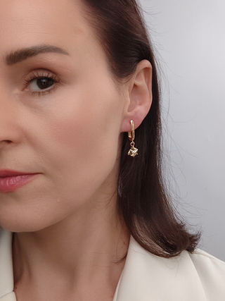 Серьги-подвески Миражи с кристаллом Swarovski цвета шампань