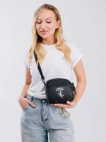 Сумка через плечо кросс-боди