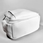 Женский городской рюкзак из натуральной кожи белого цвета