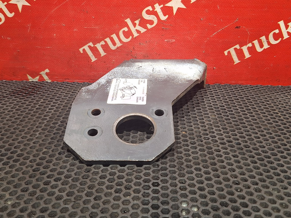 Кронштейн насоса подъема кабины