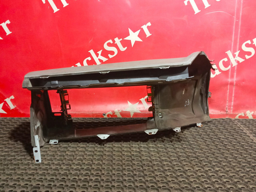 Передняя панель салона 2018 год.