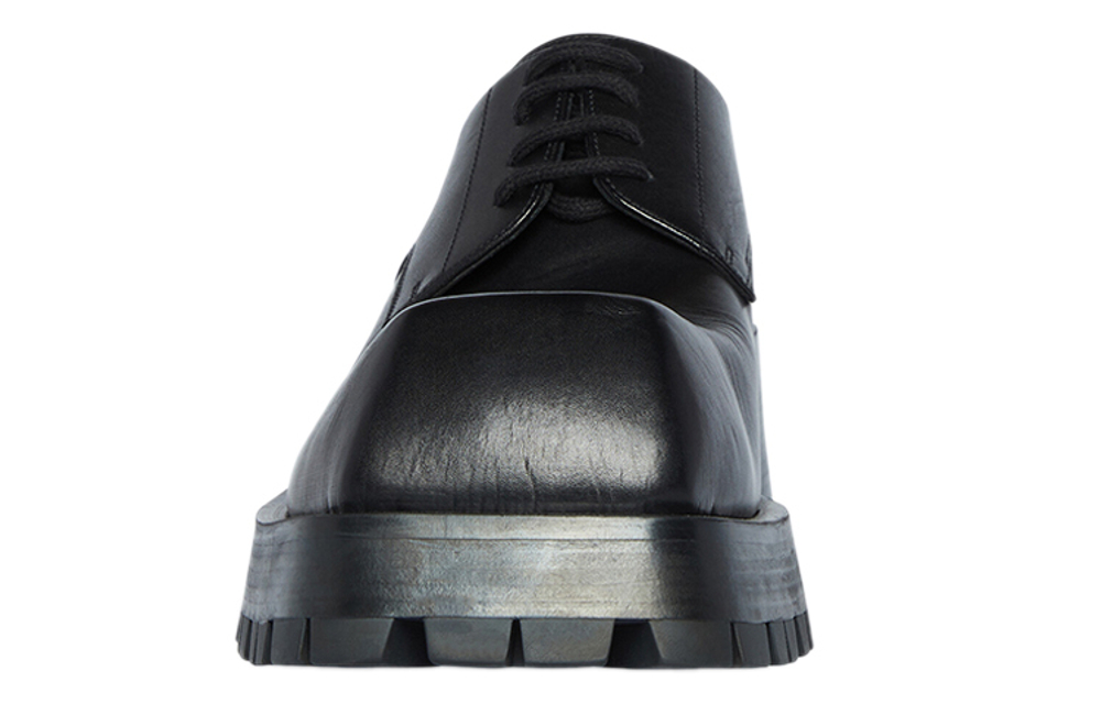 Balenciaga Trooper 4
