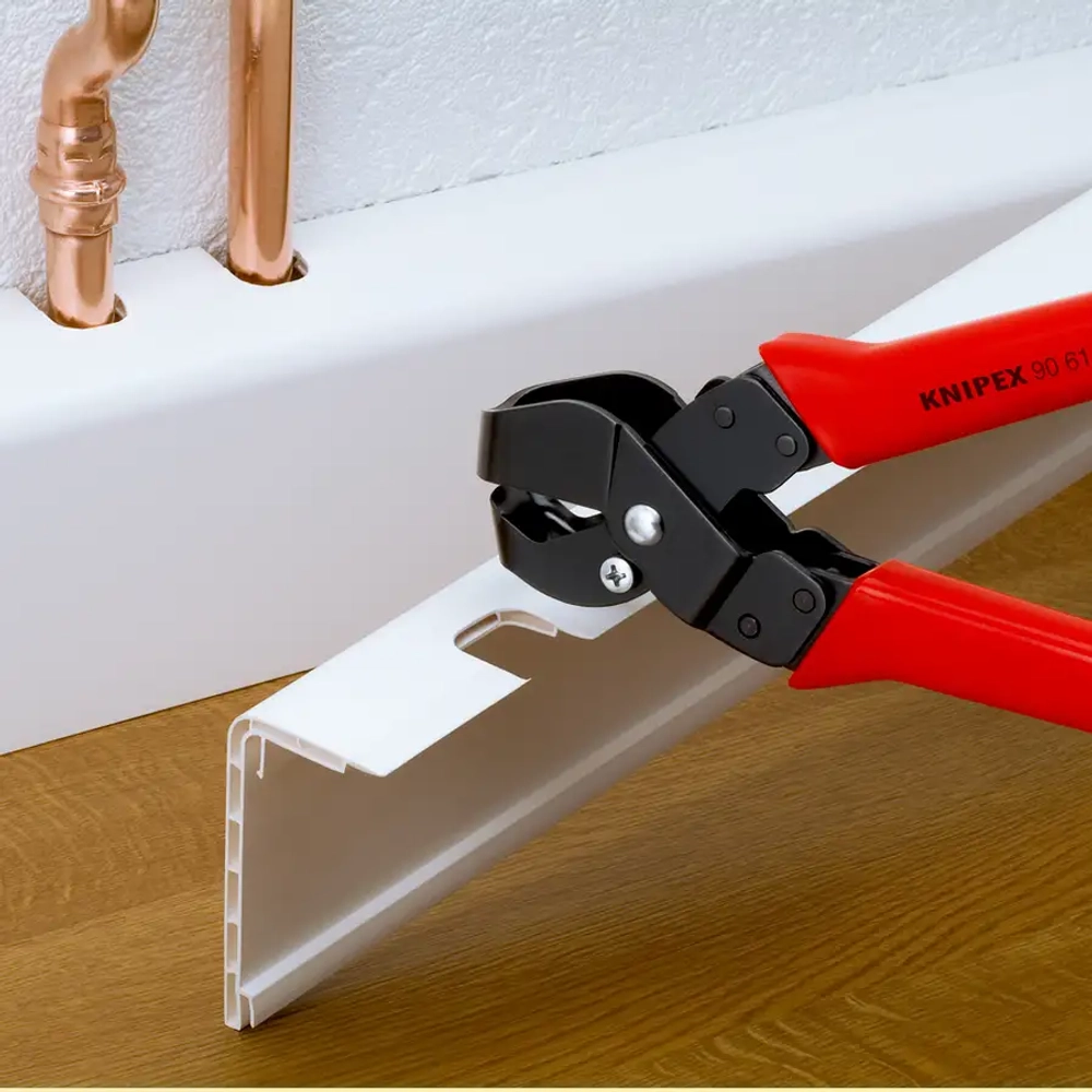 Клещи высечные для пластмассовых коробов чернёные 250 мм Knipex 90 61 16