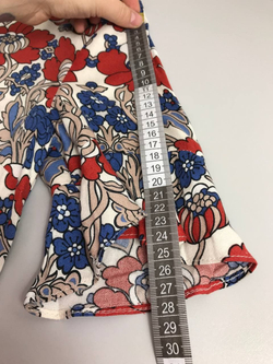 Блуза DENIZA с цветочным принтом 42 размер, новая