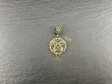 Подвеска. Северные волки малые