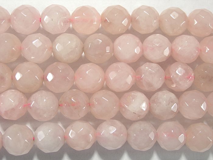 Нить бусин из кварца розового, фигурные, 10 мм (шар, граненые)