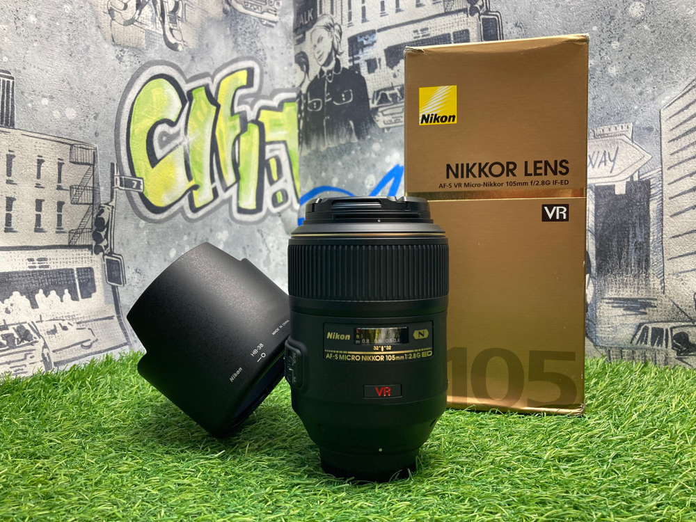 Nikon 105mm 2.8G IF-ED AF-S VR Micro-Nikkor