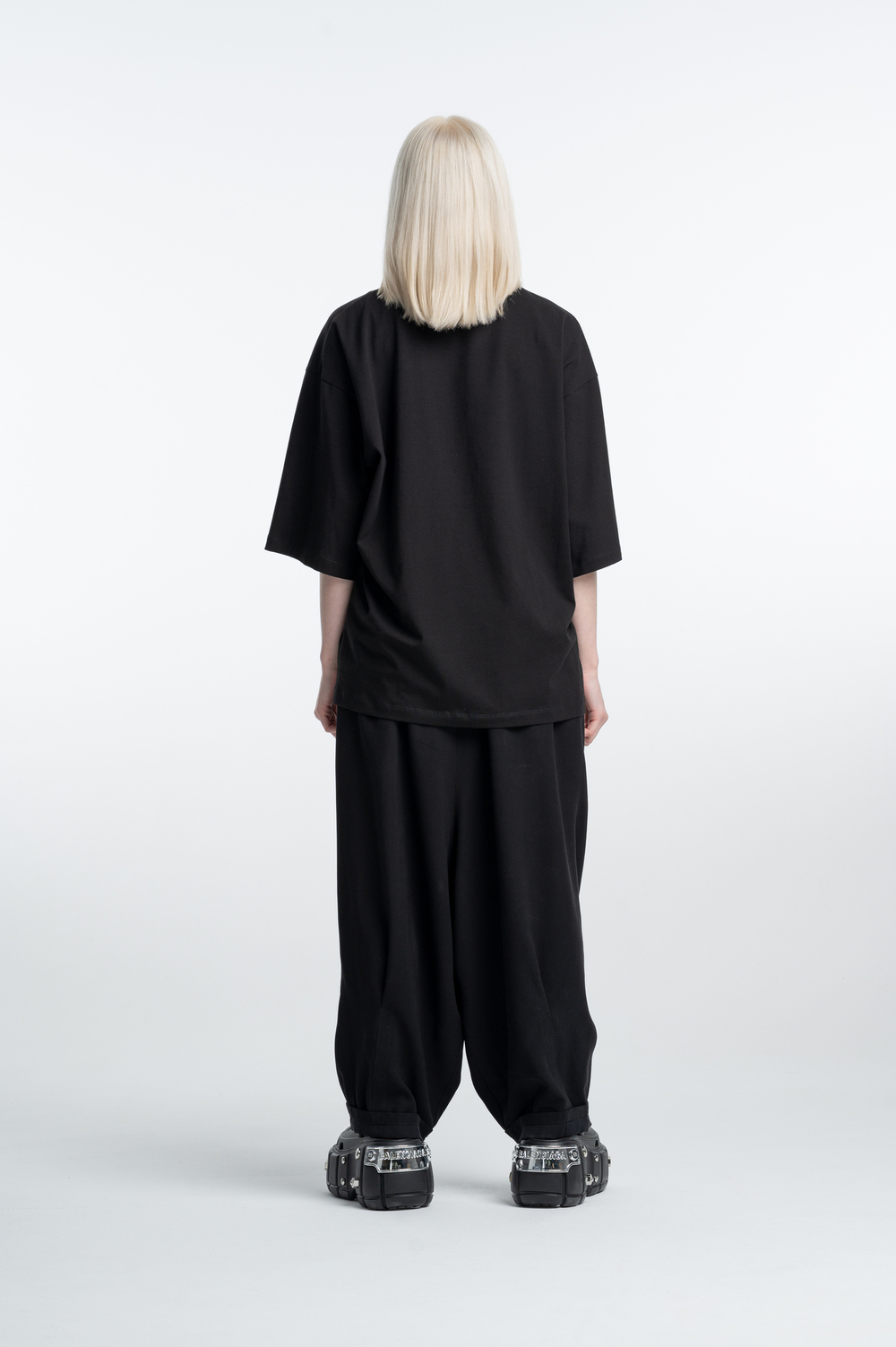 Футболка oversize из легкого трикотажа