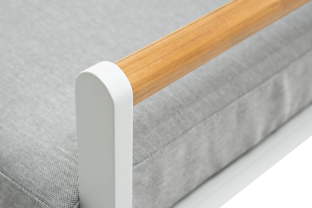 Кресло из алюминия MAYA белый