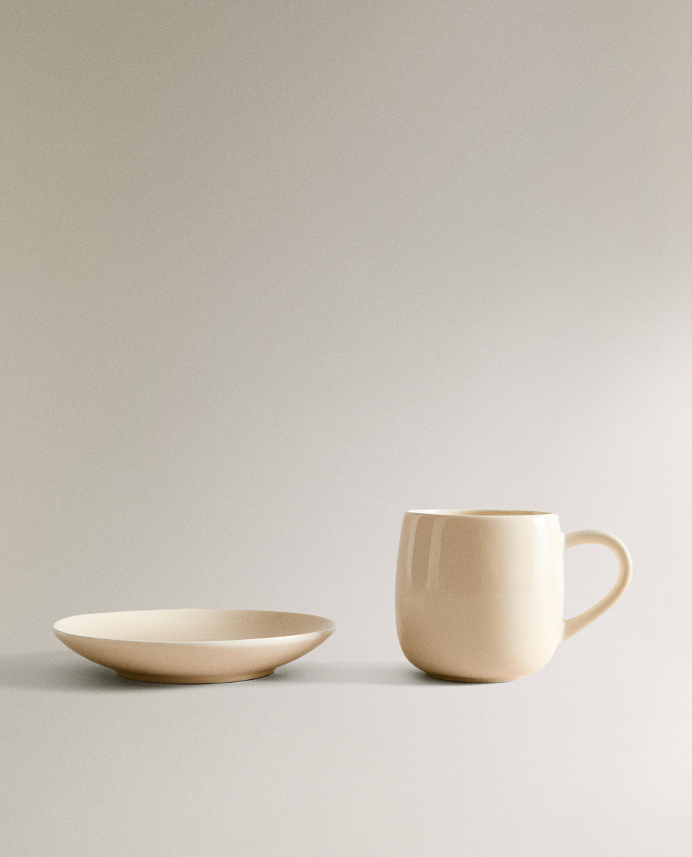 Zara Home чайная пара из каменной керамики, цвет кремовый, 9.3 см