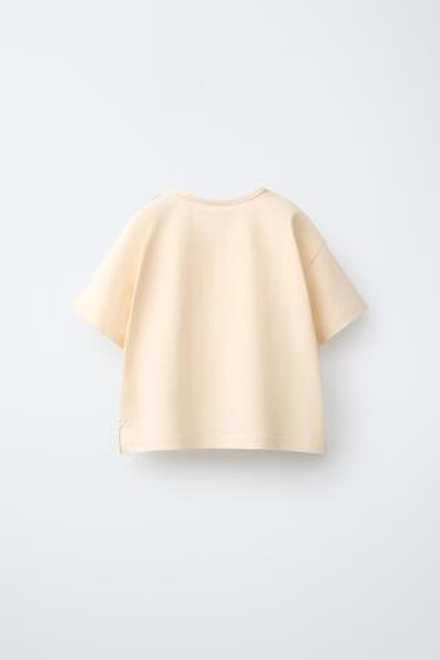 ZARA ФУТБОЛКА С КРУЖЕВНЫМИ МАРГАРИТКАМИ, ЦВЕТ СЛОНОВОЙ КОСТИ